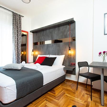 Downtown Luxury Boutique Suites : The Red Suite Tesalónica Exterior foto