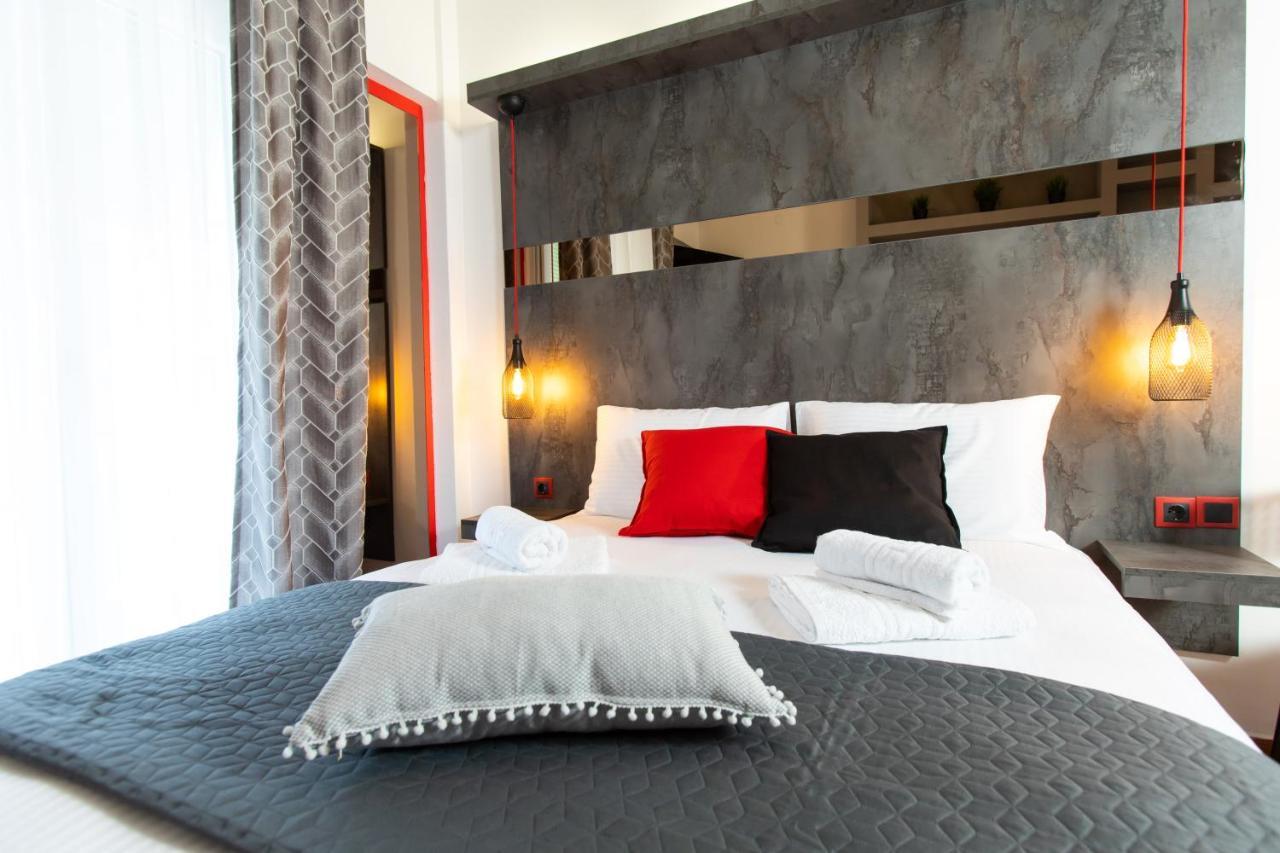 Downtown Luxury Boutique Suites : The Red Suite Tesalónica Exterior foto